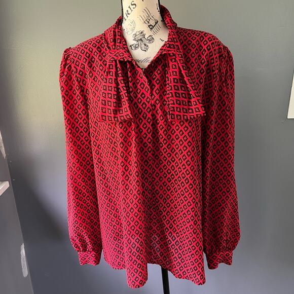 Vintage Josephine Women red & black patterned button up collared blouse - Picture 6 of 11